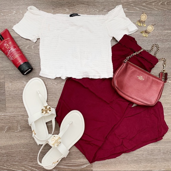 Boho Chic Ribbed Crop Top - Picture 2 of 4